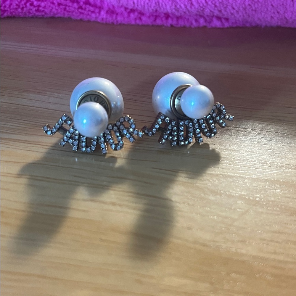 Women’s earrings, new in box